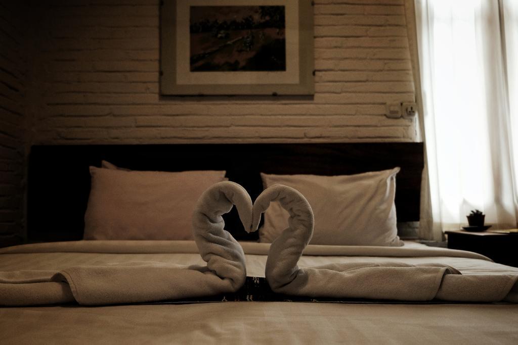 Cempaka Borobudur Guest House Magelang Buitenkant foto