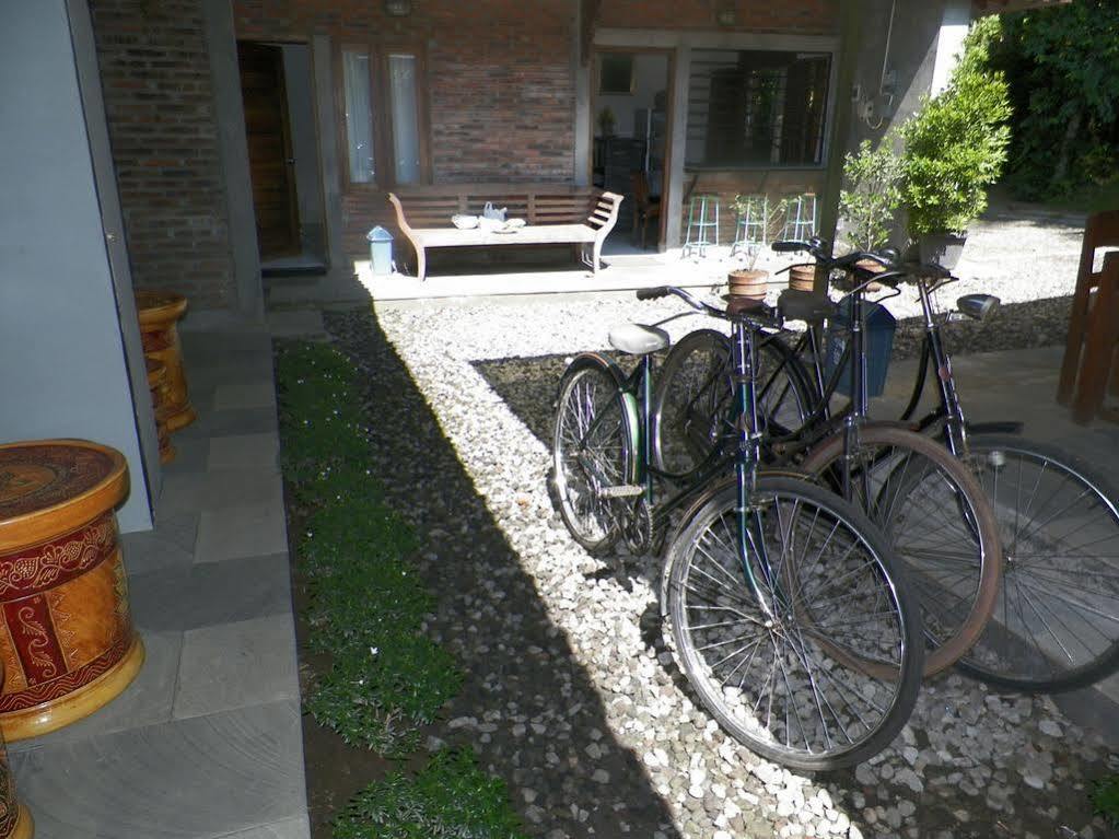Cempaka Borobudur Guest House Magelang Buitenkant foto