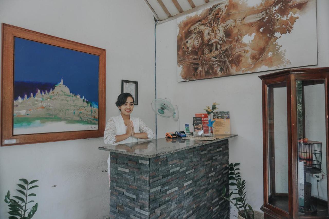 Cempaka Borobudur Guest House Magelang Buitenkant foto